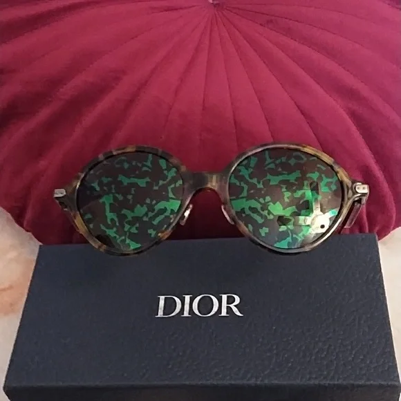 Christian Dior Camouflage 52MM Sunglasses 🕶️ - Picture 7 of 8